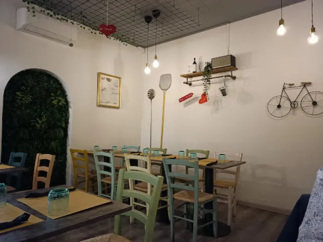 Mbriana Pizza & Food