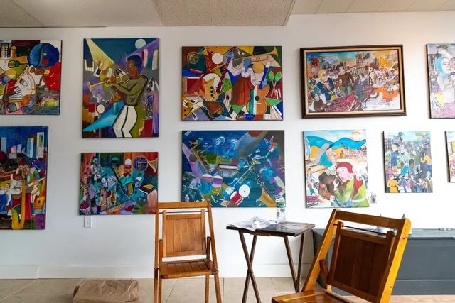 Art Central Gallery Phoebus