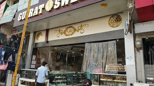 Mansukh Ji Gujarati Sweets Damoh