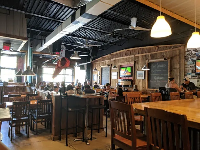 Barnstormer Brewing Co. Brewpub Restaurant