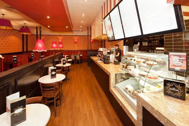 Shingle Inn The Pines