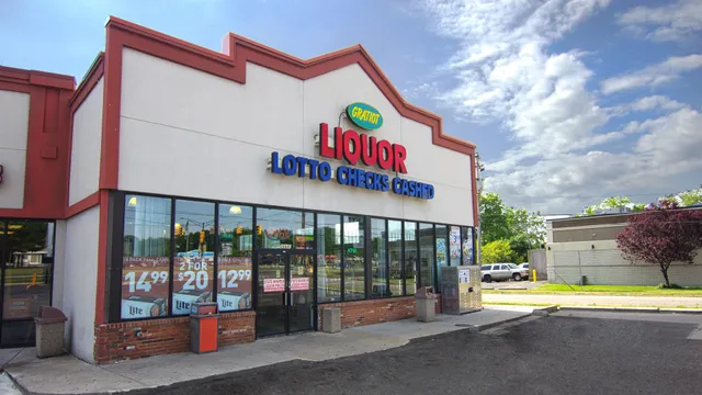 Gratiot Liquor