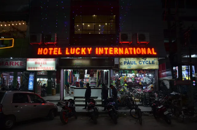 Hotel Lucky International