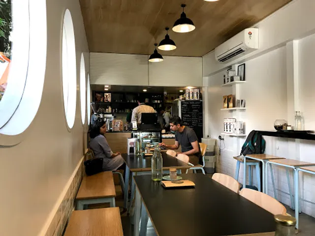 Blue Tokai Coffee Roasters | Bandra