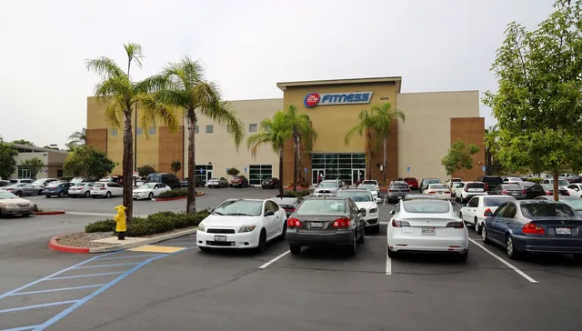 24 Hour Fitness