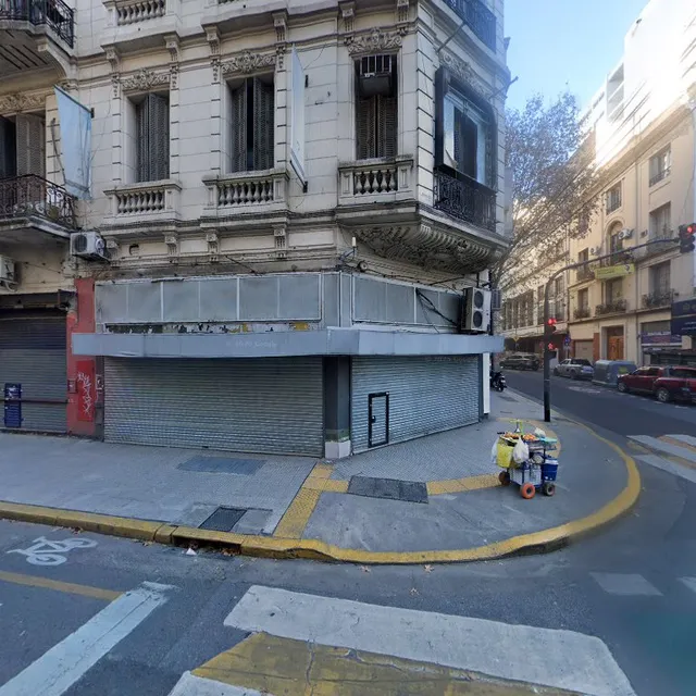 Sarmiento Y Uriburu Al 2195