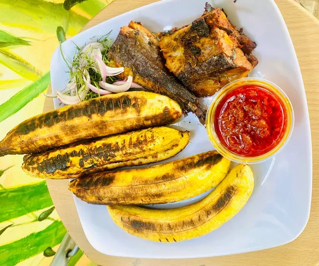 Come Chop Bole and Grillz