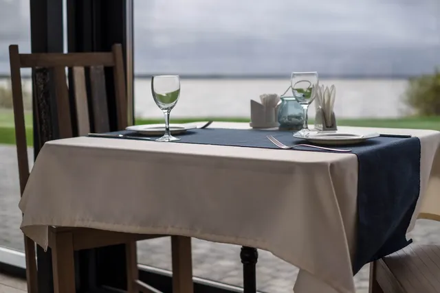 Viešbutis - restoranas "Žvejų Užeiga"