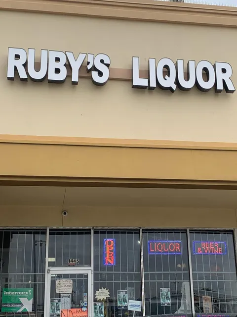 Gio's Liquor Store