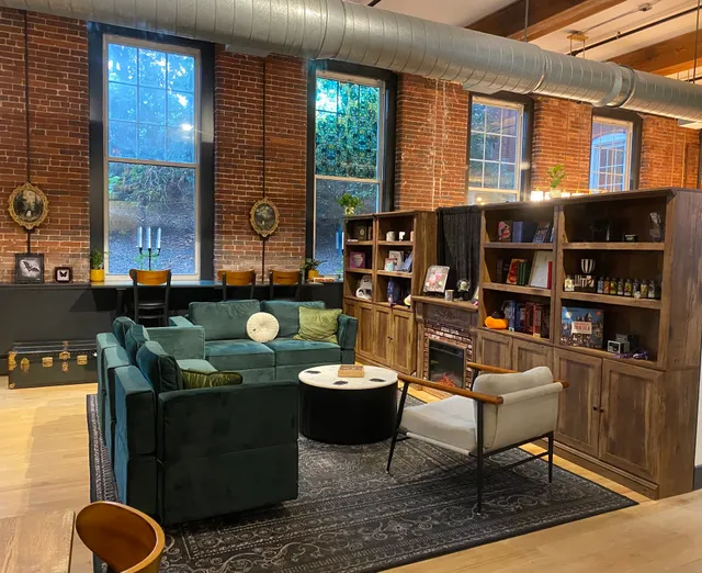 Two Moons Coffee & Curiosities