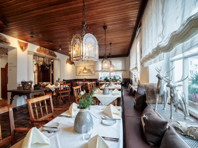 Hirschens Wirtsstuben