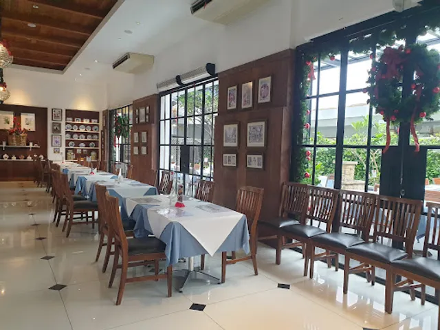 BONCAFE MANYAR KERTOARJO