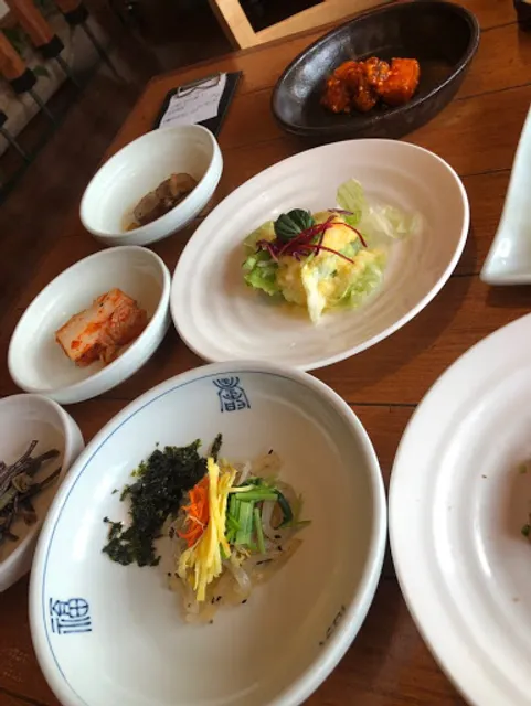 밥상차려주는 집