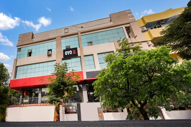 Hotel O A1 Premium AC Rooms