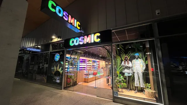 COSMIC - Queenstown Vape shop