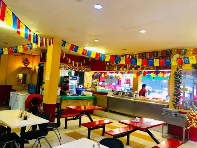 Luz’s Inasal Baboy/Manok