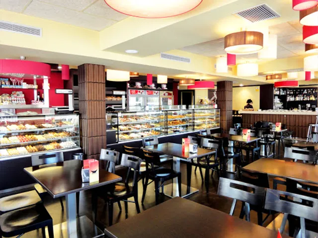 Pastry Shop DOMCA