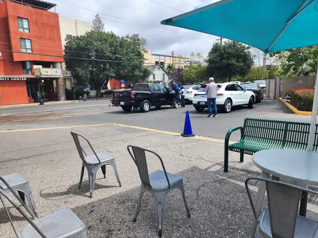 LifeMoves | Opportunity Center