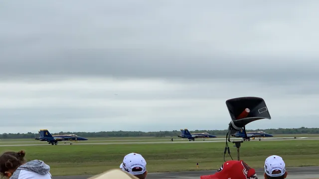 Ellington Airport/Clear Lake Neighborhood Recycling Center