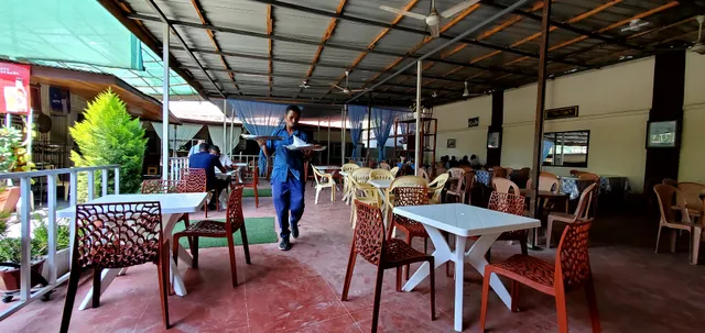 Gored Gored Restaurant