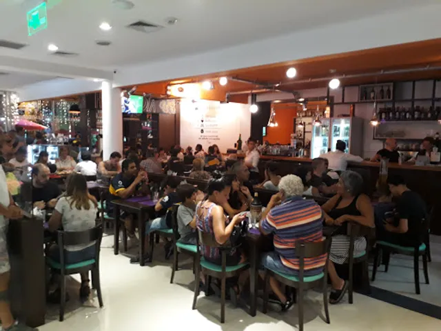 América Resto.