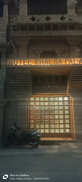 Hotel Khalsa Palace