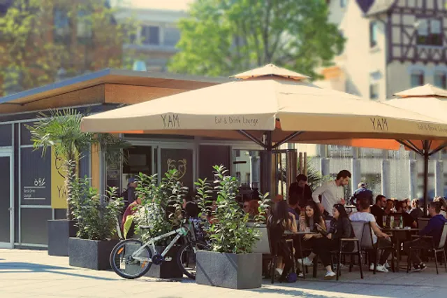 YAM - Eat & Drink Lounge