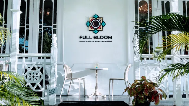 Full Bloom Coffee Roasters