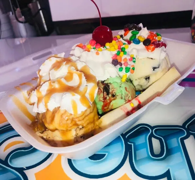 Scoop Ice Cream Parlor