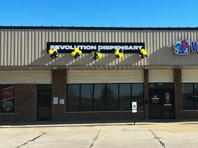Revolution Dispensary - Maryville