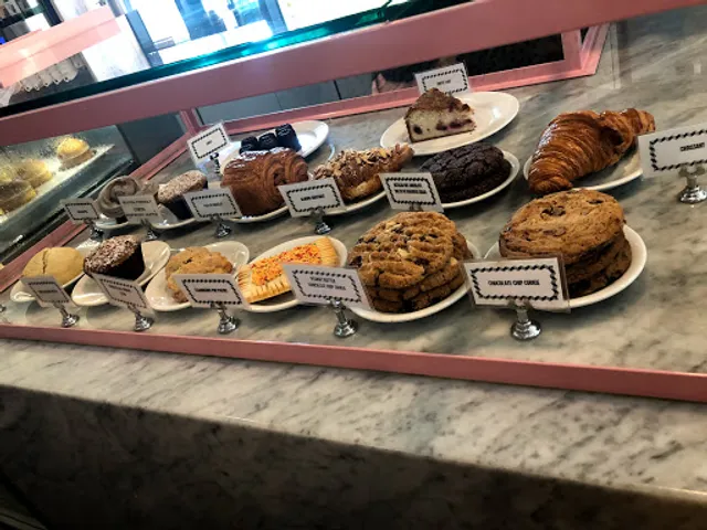 Bakery Lorraine at the Pearl