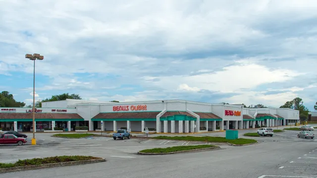 Inverness Regional Shopping Center