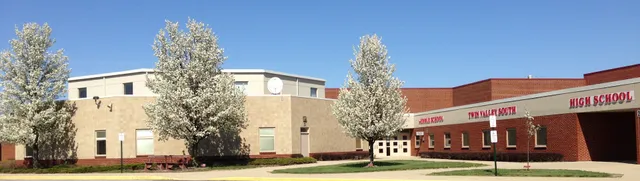 Twin Valley Community Local School District