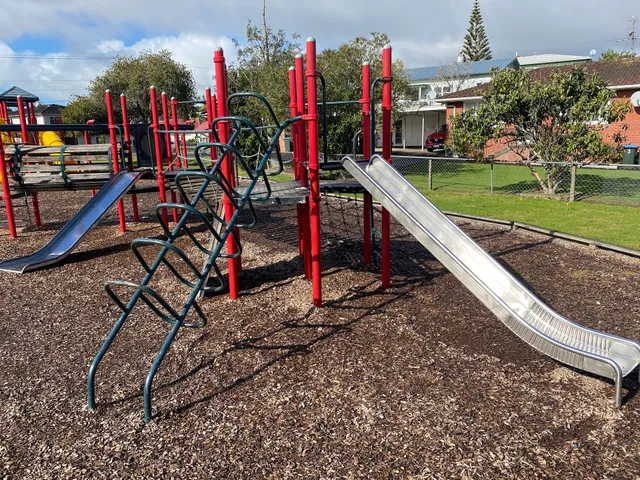 Michaels Ave Playground