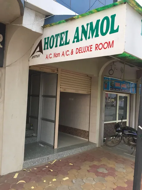 Hotel Anmol & Guest House
