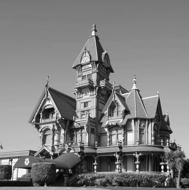 Crooked Cottage Escape Rooms