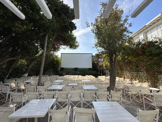 Cine Manto Mykonos