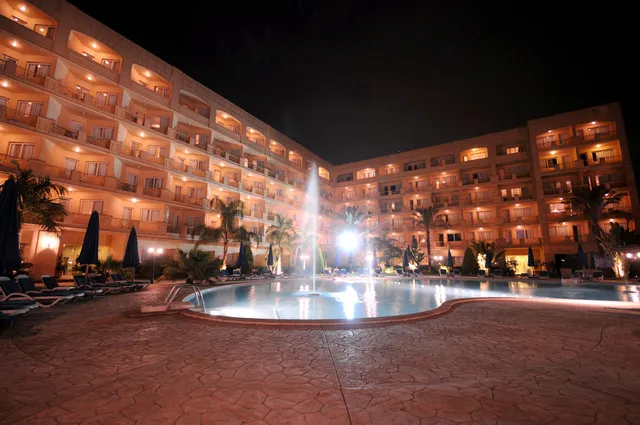 Grand Pyramids Hotel