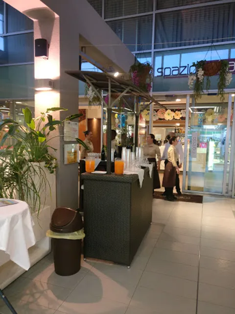 Spazio Moka - food wine cafè bakery