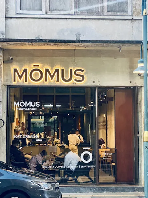 MŌMUS coffee - Halal