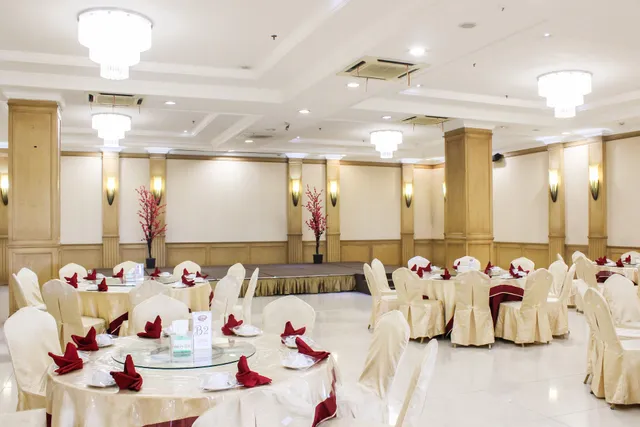 Queen Legend Restaurant