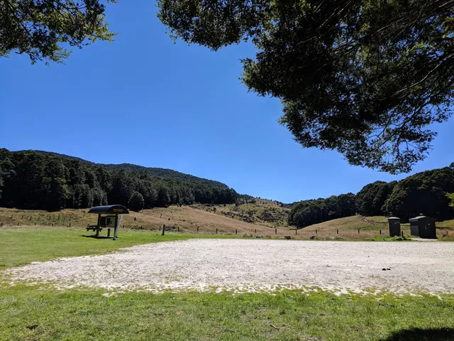 Canaan Downs Campsite (Harwoods Hole Tr carpark)
