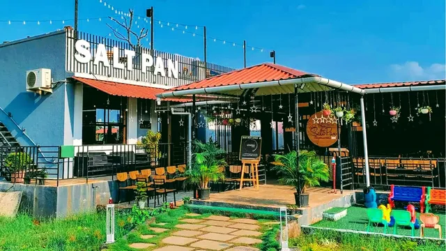 Salt Pan Restaurant and Bar