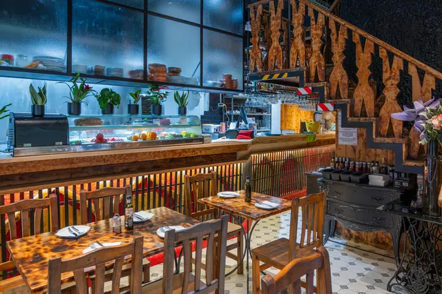 Restaurante Gòtico Barcelona – Authentic Catalan Spanish Tapas & Paella