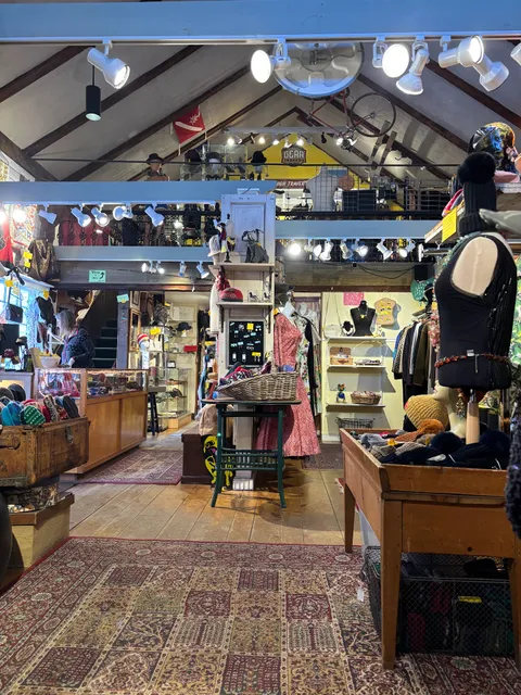 Encore Designer Consignment