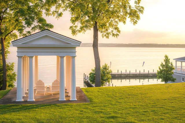 Inns of Aurora Resort & Spa