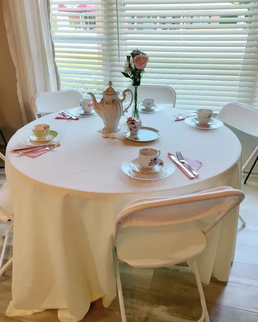 Unhinged a Unique Boutique Venue