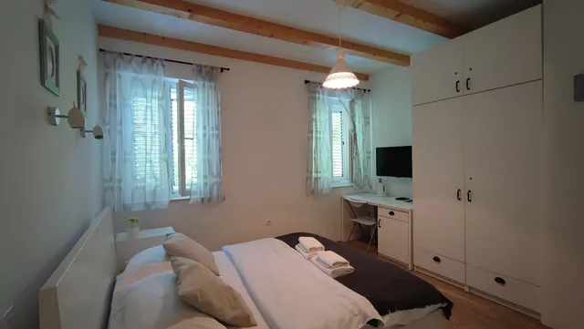 Aldo Apartments Center