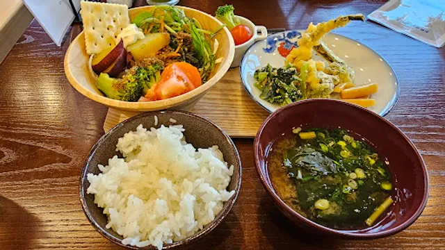 Cafe&Restaurant【十字屋商店 岡山店】