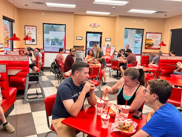 Freddy's Frozen Custard & Steakburgers